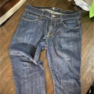 7 for all mankind. 32 men’s. New without tags. Unhemmed.